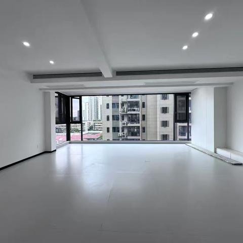 ❤️碧桂园123平，119.8万，带两个产权车位，两梯两户的电梯小高层，精装未住人，四房改三房，老证随时看房：666427  6847  63394