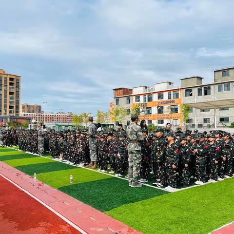 理想照亮未来，习惯成就人生——息县第二十小学一年级养成习惯训练周汇报演出