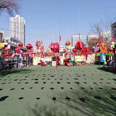 “做灯笼，搓元宵，赏花灯”八桥幼儿园中班元宵节活动