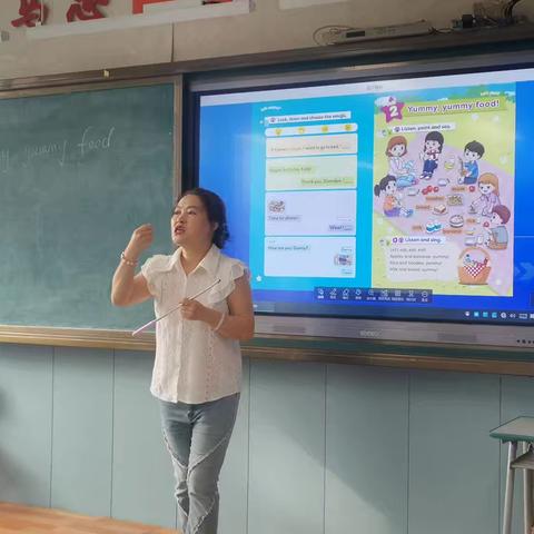 精讲精练、优质高效 ----英语、综合组教研活动