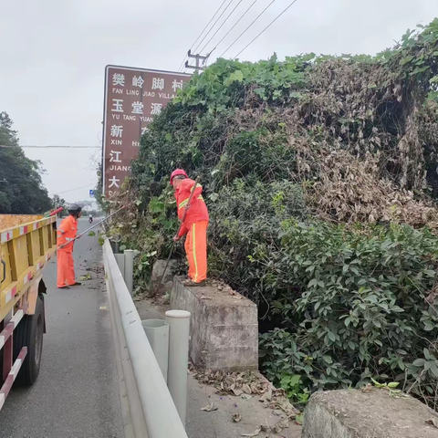 县交通部门积极推进道路安全隐患整治工作