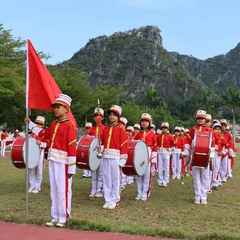 学习二十大，争当好队员——记2023年封开县河儿口镇中心小学一年级新生入队仪式