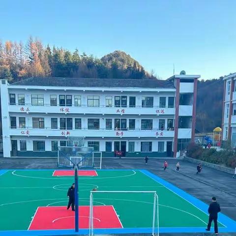 2023年原岭中心小学创新课堂活动总结