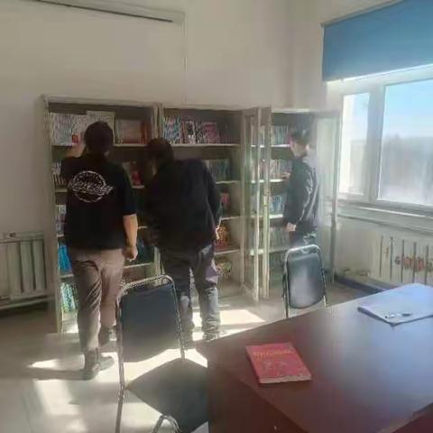 【突泉县六户镇】六户镇：用好草原书屋  助力乡村振兴