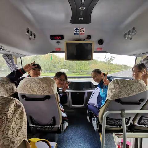 北海学校滨海综合实践活动——8·3班首日旗开得胜