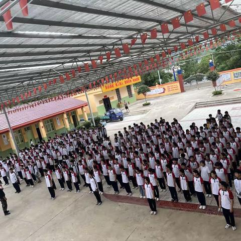 劳动励心智，实践促成长—— 赣州市南康区第七中学八年级社会实践活动（副本）