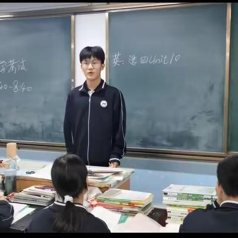 高三实验2104班树比见人物榜