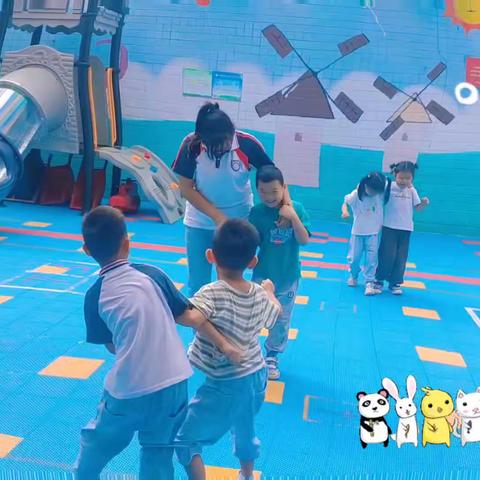 一路向前，相伴同行，快乐升班