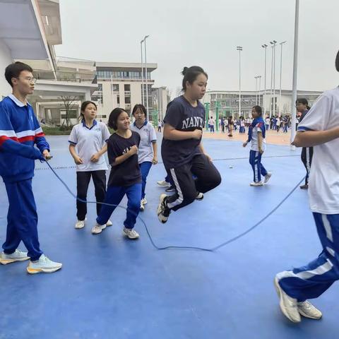 校运会｜全力以赴，不留遗憾！为青春，拼一次！