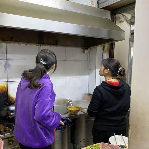 治理餐饮油烟 保卫碧水蓝天