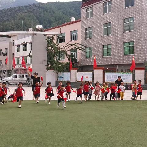 月圆映中秋 同心庆国庆——岭寨幼儿园中秋国庆双节美篇