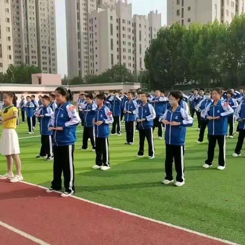 【秦皇岛市第十五中学】初一二班 ﻿奋进新时代，运动向未来