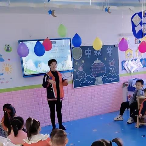 “浓浓中秋情 ，快乐中秋节”金贝儿幼儿园开展中秋节主题活动
