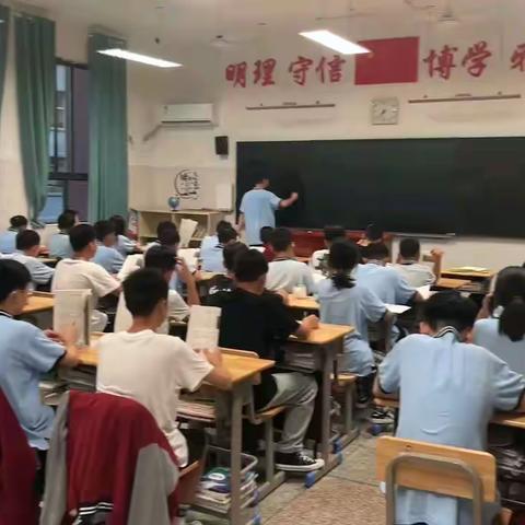 道州玉潭读书声，声声入耳—2210班