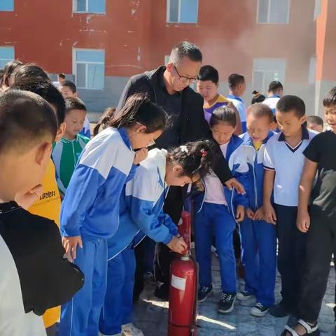 “以和为美，以爱为本，筑梦西许小学”——安全教育＆教育教学活动＆校园环境整治工作纪实