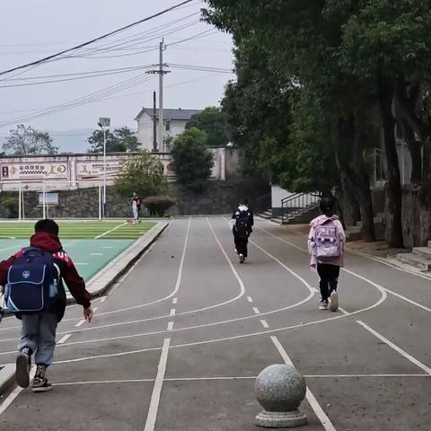 书香十月，快乐成长，携手共进——连山乡小学第五周值周美篇