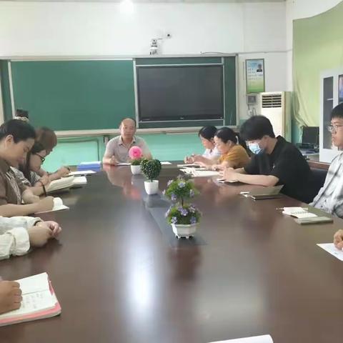 关爱学生幸福成长一封边董小学第十九周工作周记（6.12-6.16）