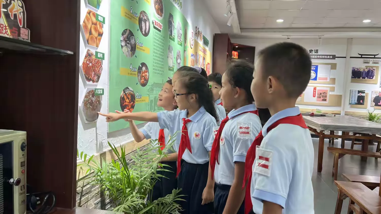 简篇-【中秋佳节🎑】遥寄相思中秋梦——金山区亭林小学三(6)中队中秋节主题实践活动