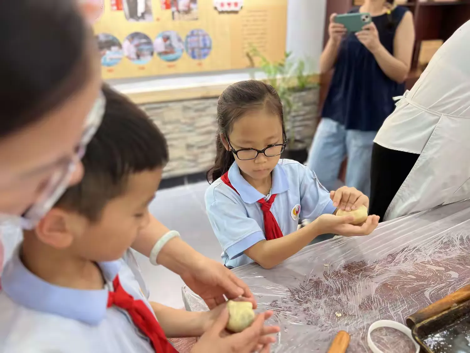 简篇-【中秋佳节🎑】遥寄相思中秋梦——金山区亭林小学三(6)中队中秋节主题实践活动