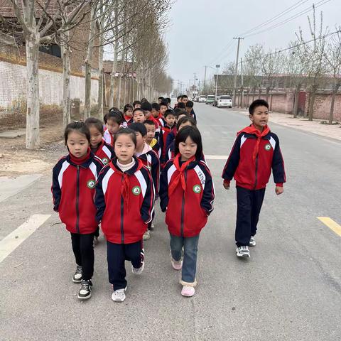 蔡辛庄学校一年级一班游学之旅