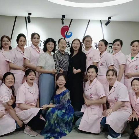 岳阳市爱邦家政6月3日首期蒙台梭利父母/育婴师/早教师课堂开课