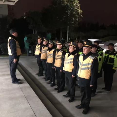 2025年10月22日东湖高新区夜间建筑弃土执法情况