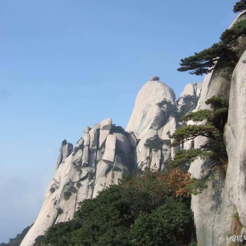 安徽7日游(天柱山，大别山，三河古镇商丘古城，芒砀山，将军县金寨，巢湖，合肥园博园，窑湾古镇，淮安)