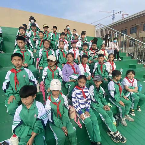 时光不弃，未来可期——临沂五小盛能湖校区四年级4班期末总结