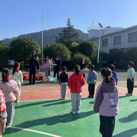 “追梦唯笃行，莫负少年时” ‍杨桥小学期中表彰大会