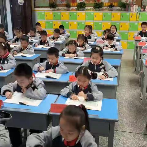 梦想扬帆  风好起航——一（9）班学生学习掠影