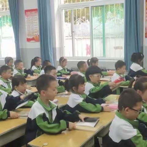 播种一种行为，收获一种习惯——榆次区校园路逸夫小学一年级常规训练展示