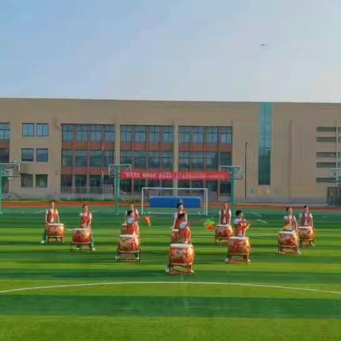 鼓舞人心我们的鼓队