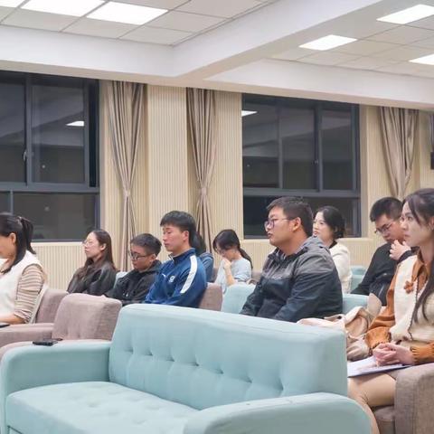 新苗学院——新教师展示课