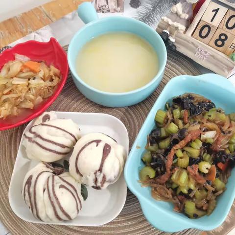 卡诺奇幼儿园10.7——10.13营养膳食