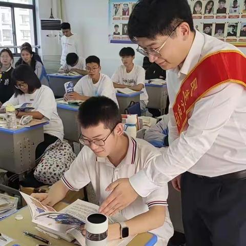 星海计划——金融知识伴你行——民生银行建湖支行走进建湖职业技术学院开展活动