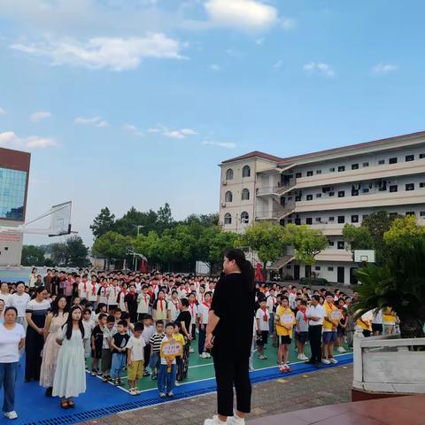 春光正好，少年当燃——2025-2026第二学期育才学校小学部第一次作业大检查表彰