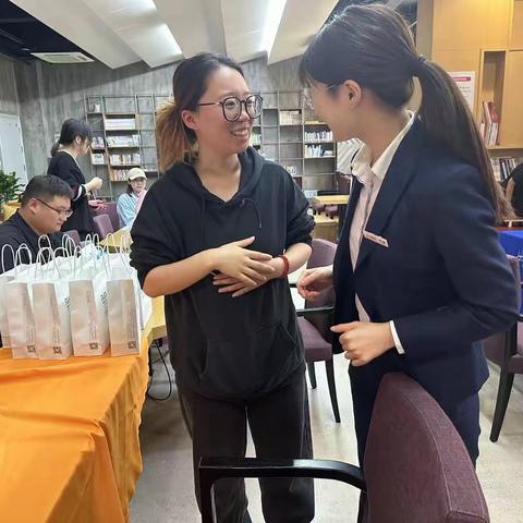 创贴心现金服务，造良好营商环境———保险科技产业园支行人民币宣传活动