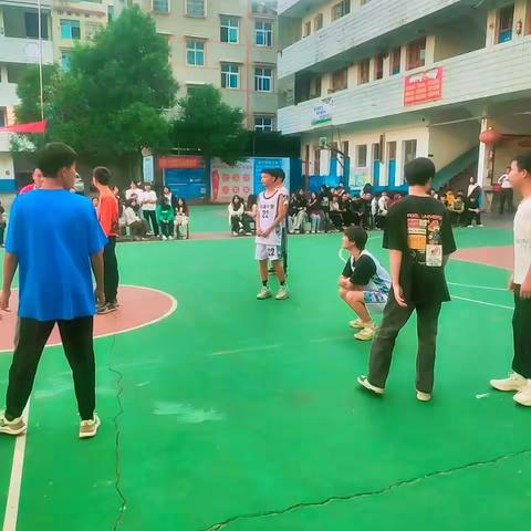 同道中学男生篮球🏀比赛