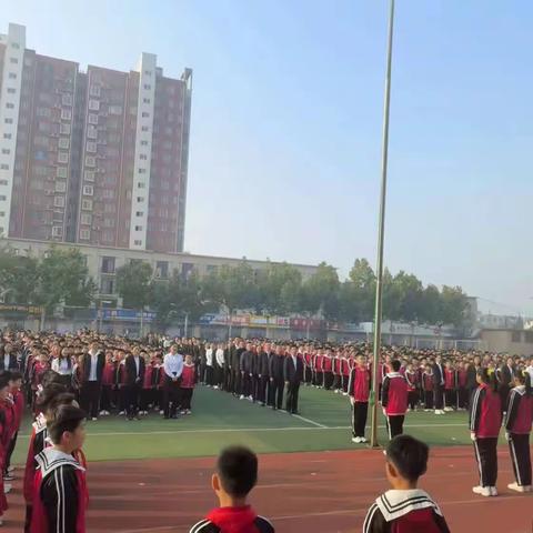 单县实验小学“预防校园欺凌  共建和美校园”主题升旗仪式