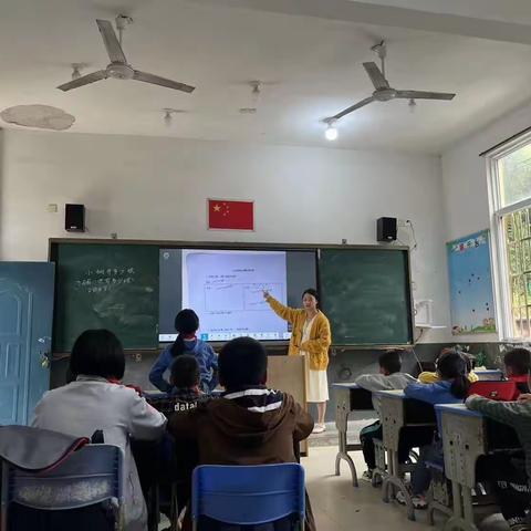 主题式学习背景下的数学活动——«小树有多少棵»