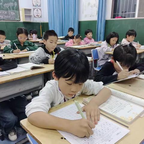 北高镇北高小学 规范字书写测试