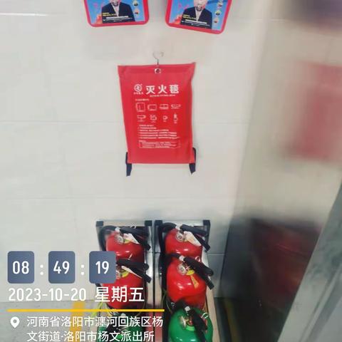 巨龙小学:餐厅文化及食品展示。