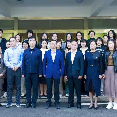 参观交流促提升，互鉴互学谋发展