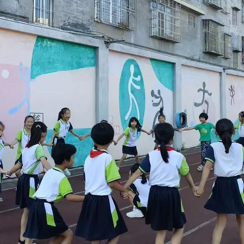 城西中心小学第8周周报