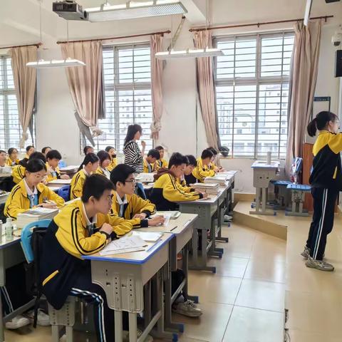 春韵润“教”，“研”香满室 初中生物教研活动纪实
