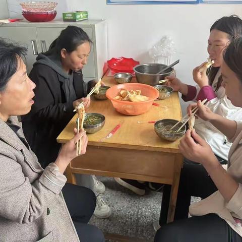 关爱学生幸福成长——肥乡区北口小学家长进校园