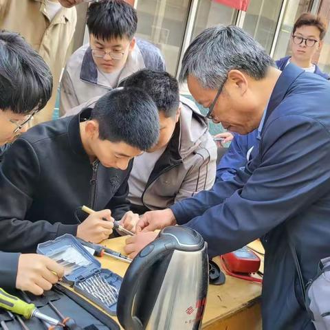 情暖金秋，爱在重阳