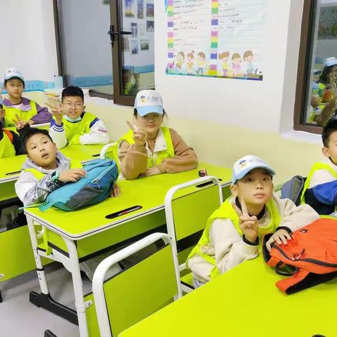 响丁当课后成长中心龙山校区冲破云霄，挚爱天际研学之旅