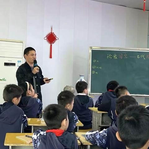 以美育人，以研促教——咸宁市第二小学教联体学校青年教师美术领域优质课展示活动