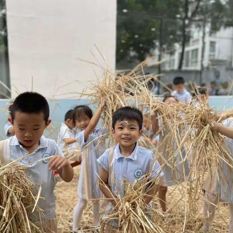 黄陵县店头镇北川幼儿园大四班第十八周活动记录